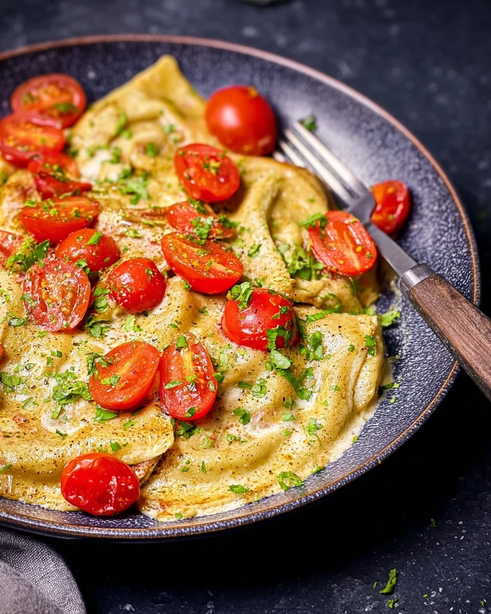Maultaschen-Pfanne Mit Tomaten Und Käse